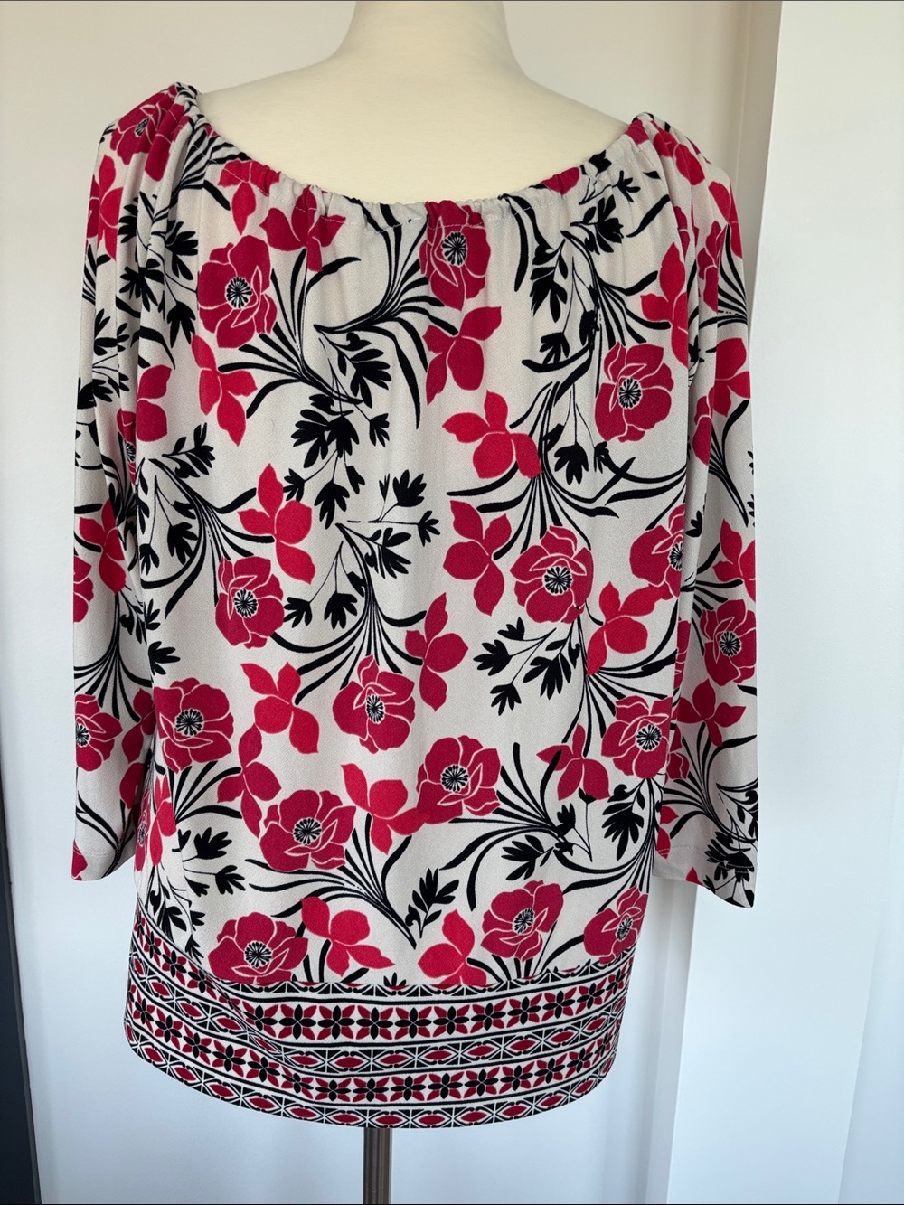 Floral Rafaella Blouse - Picture 4 of 8